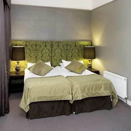 Leeson 3* Dublín